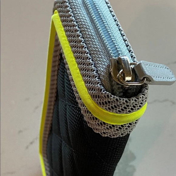 ⭐️LIMITED EDITION Authentic CHANEL Canvas Quilted Fluo Boy Zip Around Wallet ⭐️ - Picture 6 of 11